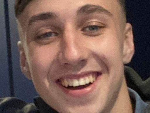 Jay Slater's best friend Lucy Law shares picture of missing Brit three weeks after Tenerife disappearance