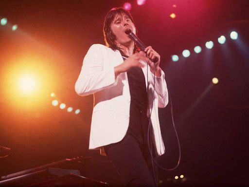 Steve Perry Hints at Long-Awaited Return to Touring