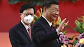 Xi Jinping fala em renascimento de Hong Kong Reino Unido não concorda