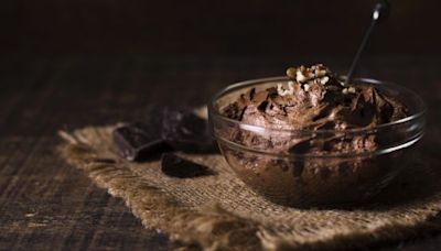 Mousse de chocolate saludable: cómo preparar esta postre bajo en calorías con tan solo 2 ingredientes y en la licuadora