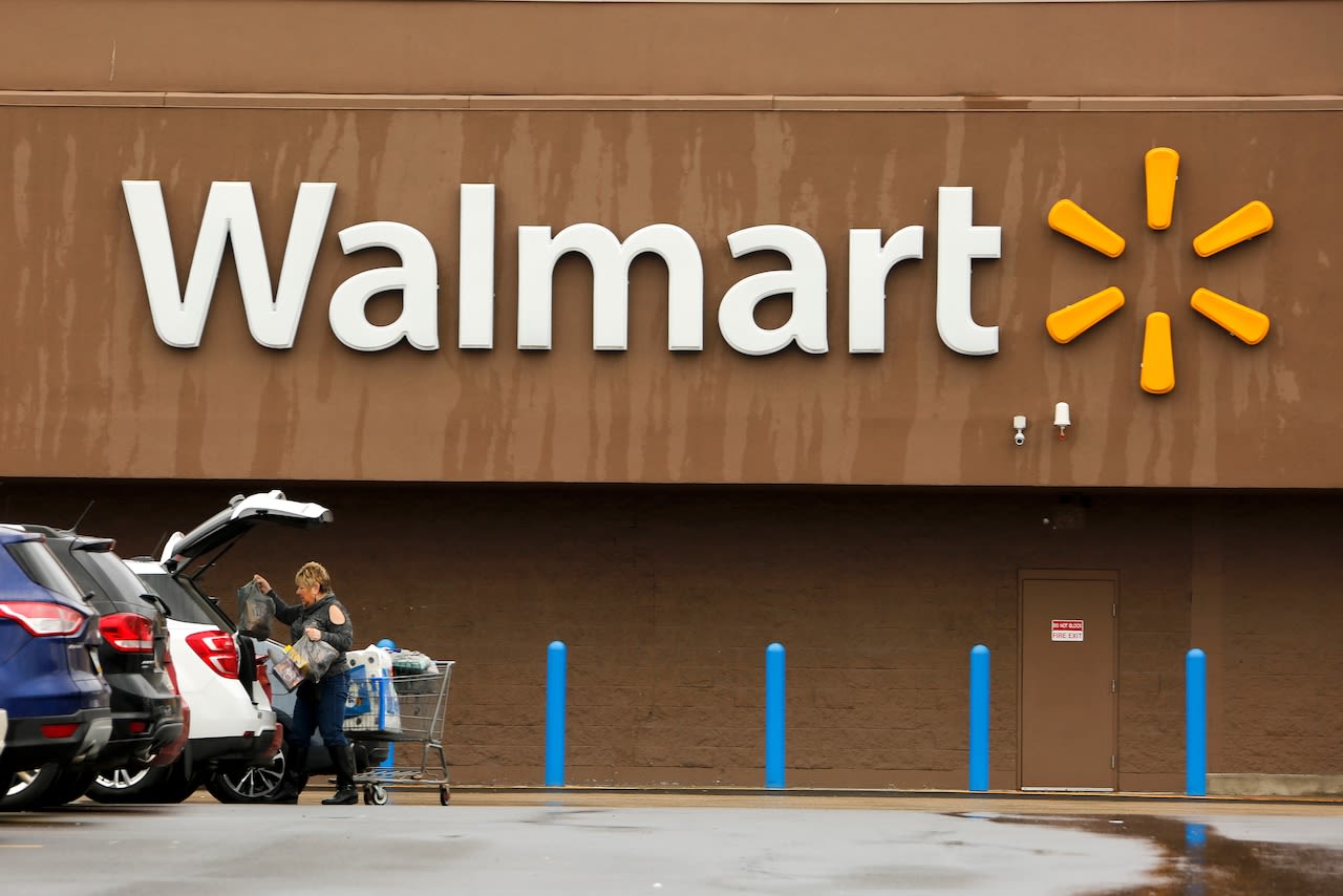 Walmart to close all of its health centers