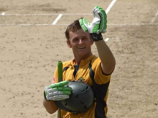 Squash ball in glove! The unusual tactic behind Adam Gilchrist's 2007 World Cup Final blitz | Cricket News - Times of India