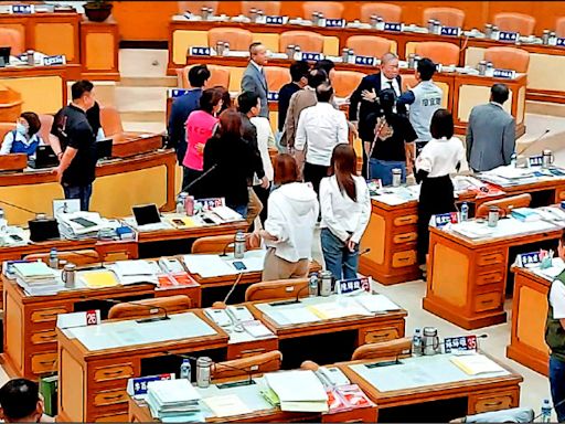 相隔316天 侯友宜今議會施政報告