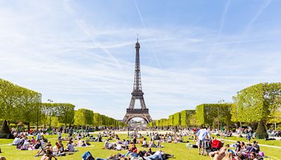 巴黎奧運將登場 推薦「5 間與艾菲爾鐵塔共眠的飯店」 | 蕃新聞