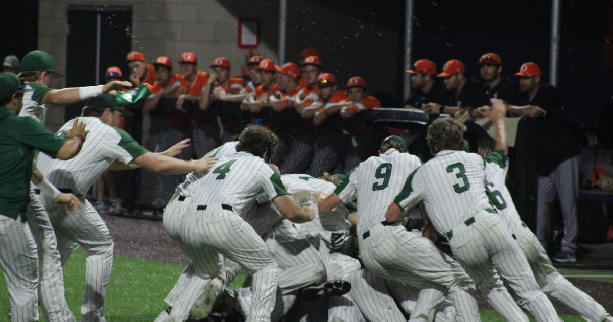 Franklin baseball team makes history as it advances to first state tournament