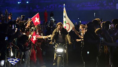 Tom Cruise hands Olympic flag to LA, closing Paris Games - BusinessWorld Online