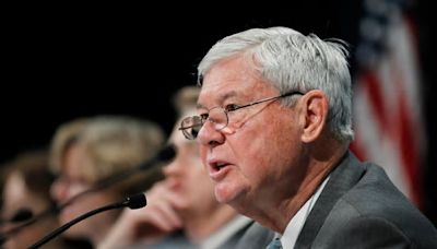 Bob Graham dies at 87; former Florida senator was early critic of Iraq war