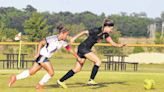 Rams put on scoring clinic, rout Pirates for share of U-8 soccer title | Robesonian