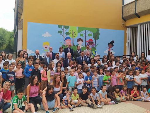 "Día de revuelo" en el CEIP Juan Ramón Jiménez de Sevilla