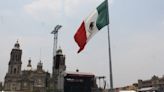 Garantiza AMLO que Bandera del Zócalo estará izada el domingo