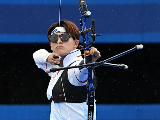 JO 2024 – Tir à l’arc : Une archère japonaise oublie de tirer sa flèche dans le temps imparti, mais se qualifie