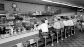 This Is How People Cooked & Ate Hamburgers In The 1950s