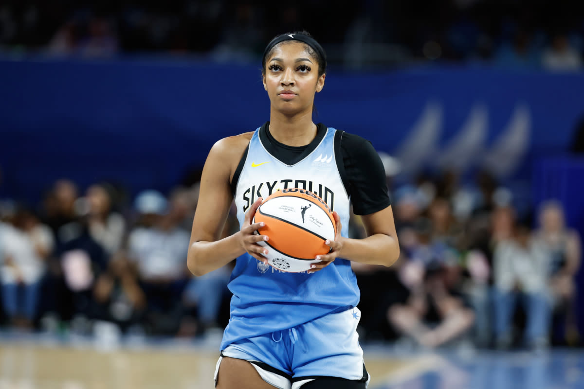 Angel Reese Replies to Outraged Chicago Sky Fans After Alyssa Thomas Incident