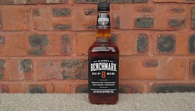 Benchmark Bourbon Whiskey: The Ultimate Bottle Guide