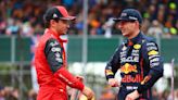 Max Verstappen detalla la diferencia clave entre sus rivalidades con Lewis Hamilton y Charles Leclerc