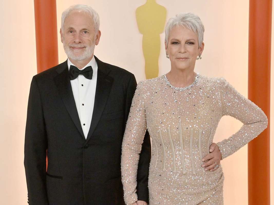 Everything to Know About Jamie Lee Curtis' Brothers and Sisters