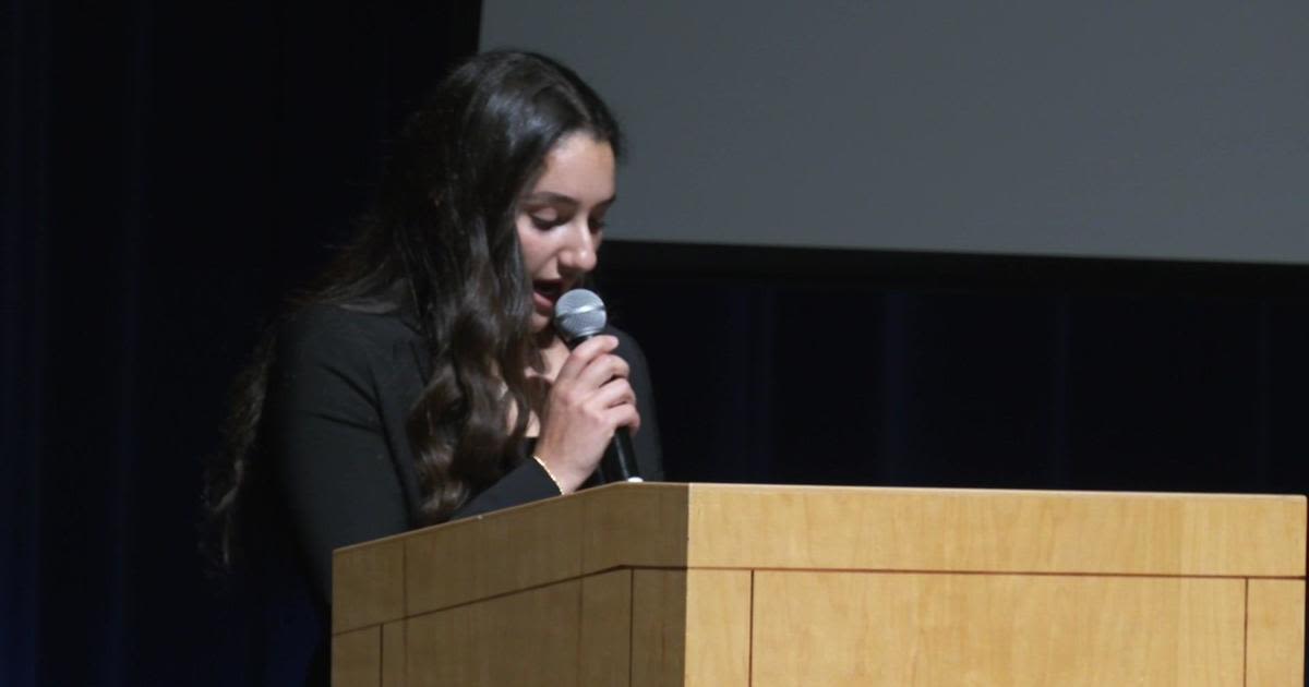 Hopkins High School student organizes event to mark Holocaust Remembrance Day