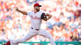 Lee's single in eighth ends no-hit bid for Phillies' Wheeler