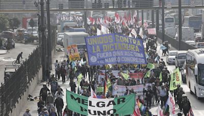 Rechazo a Boluarte y el Congreso: miles se unieron a deudos llegados de regiones