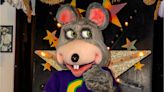 A Chuck E. Cheese Game Show Is Coming Soon Featuring ‘Supersized’ Arcade Games Like 'the Human Claw'