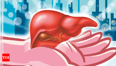 Woman undergoes operation & loses 35 kg to donate part of liver | India News - Times of India