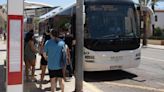 La reducción del 50% de autobuses Sagunt-València agrava la saturación del servicio