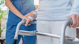 What to expect during rehab after hip replacement
