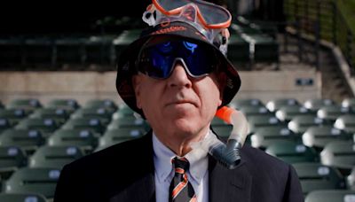 Orioles owner David Rubenstein to assist 'Mr. Splash'
