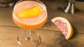 The Hollywood Backstory Behind The Brown Derby Cocktail