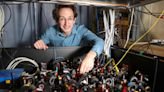Científicos crean computadora cuántica que se libera del sistema binario