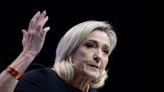 Nouvelle-Calédonie: Marine Le Pen ouverte à un nouveau référendum d'autodétermination "dans 40 ans"