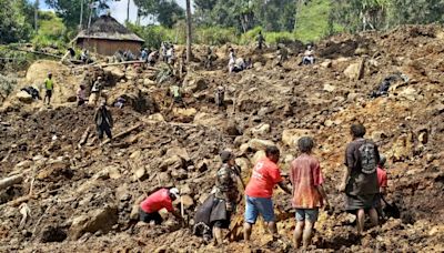 Body recovery effort 'called off' at Papua New Guinea landslide site