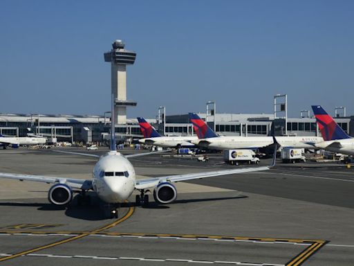 Emergency slide falls off, forces Delta flight to return to JFK airport: officials