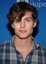 Daniel Sharman