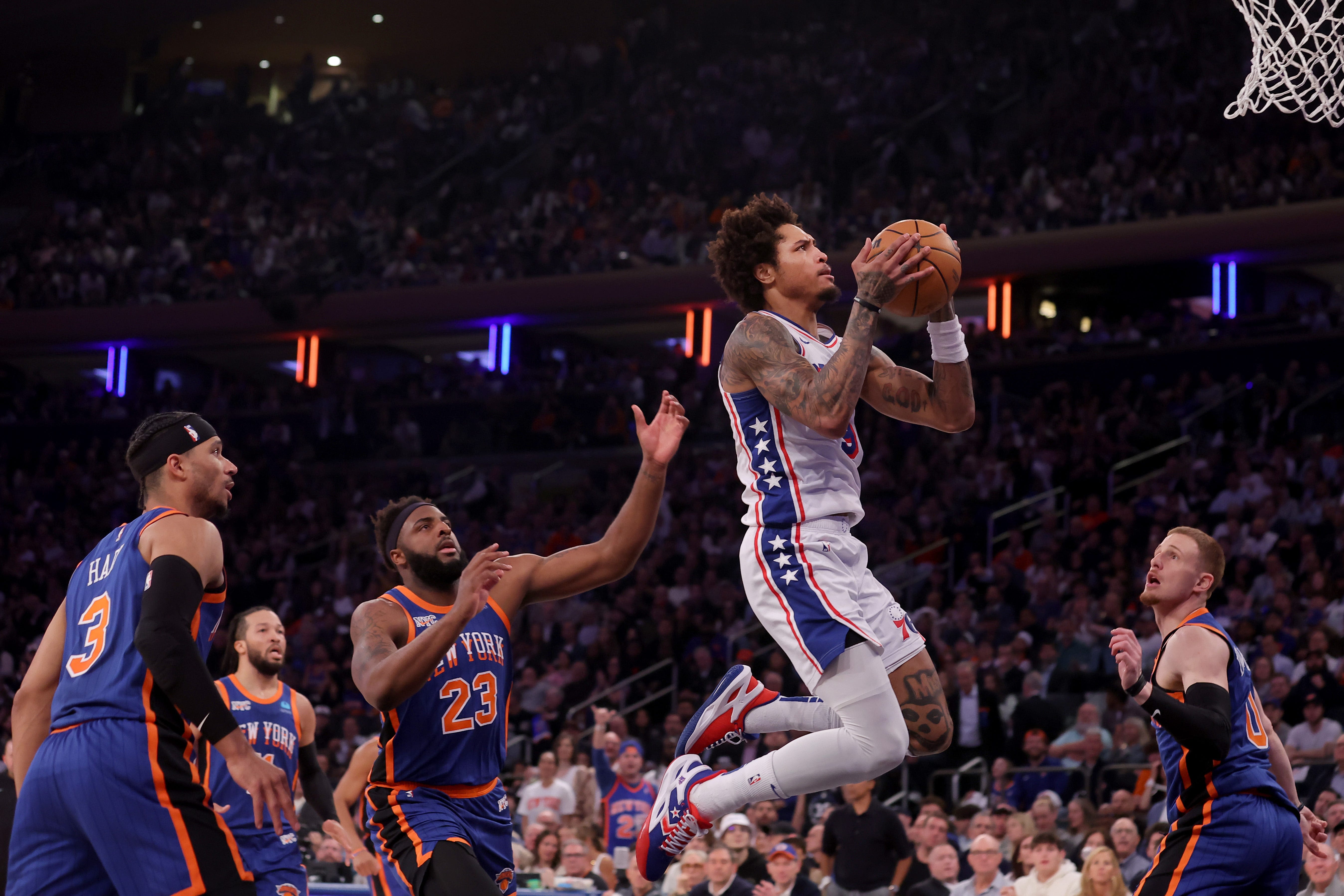 New York Knicks vs Philadelphia 76ers picks, predictions: Who wins Game 6 of NBA Playoffs?