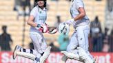 IND-W vs SA-W, One-off Test: Luus, Kapp defy conditions, Indian spin threat to keep South Africa afloat