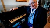 ‘Absolute surprise’: Winnipeg jazz legend Ron Paley awarded Order of Manitoba