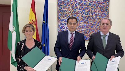 Abogacía y Junta de Andalucía firman colaborar para reducir el "atasco" en procesos como las reclamaciones por impagos