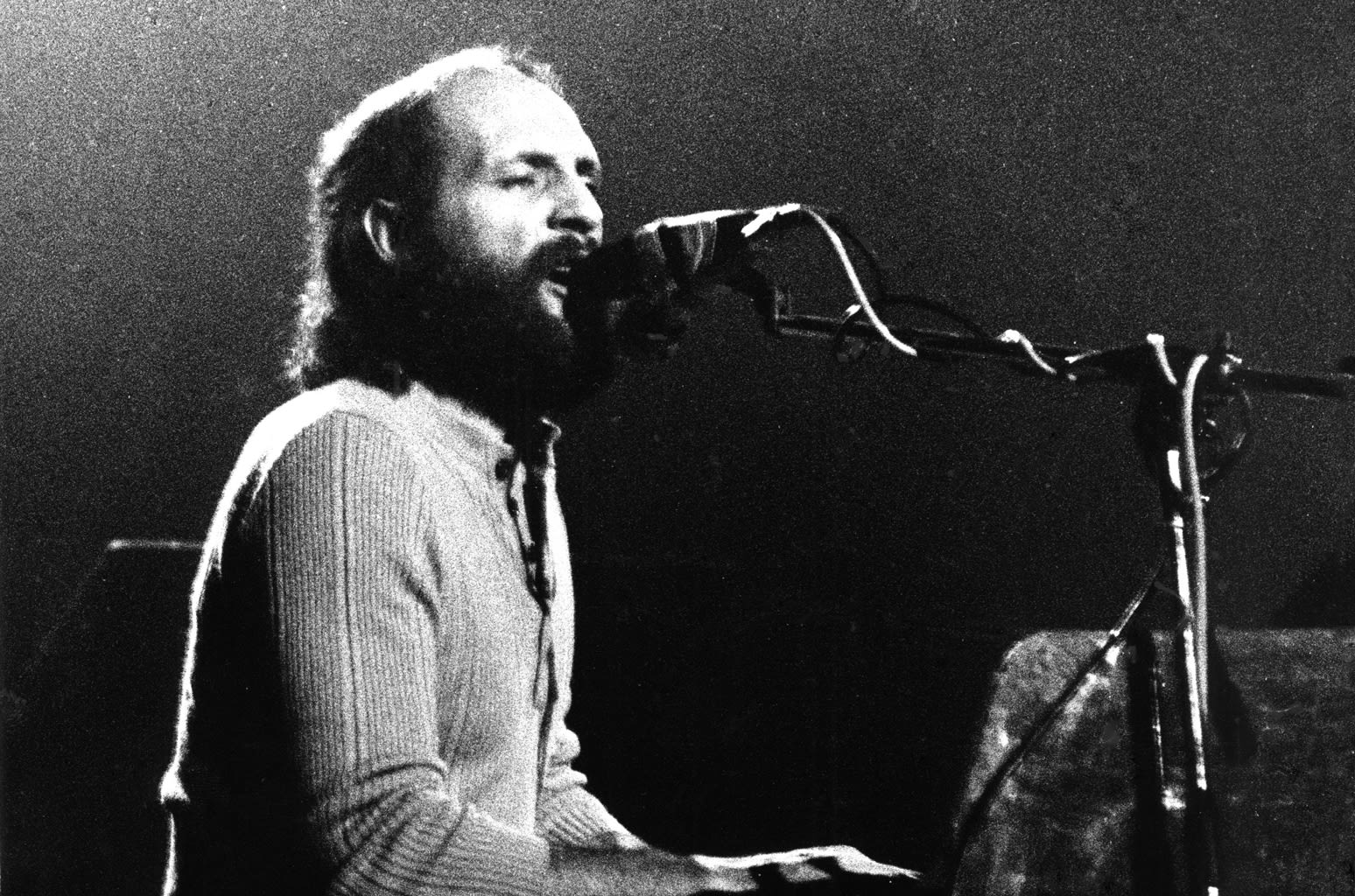 Mike Pinder, Moody Blues Founding Keyboardist, Dead At 82