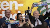 Lula inaugura la mayor fábrica de producción de autobuses eléctricos en Brasil