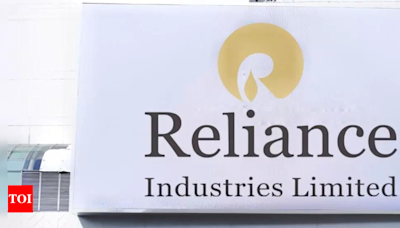 RIL gears up to enter quick commerce space - Times of India