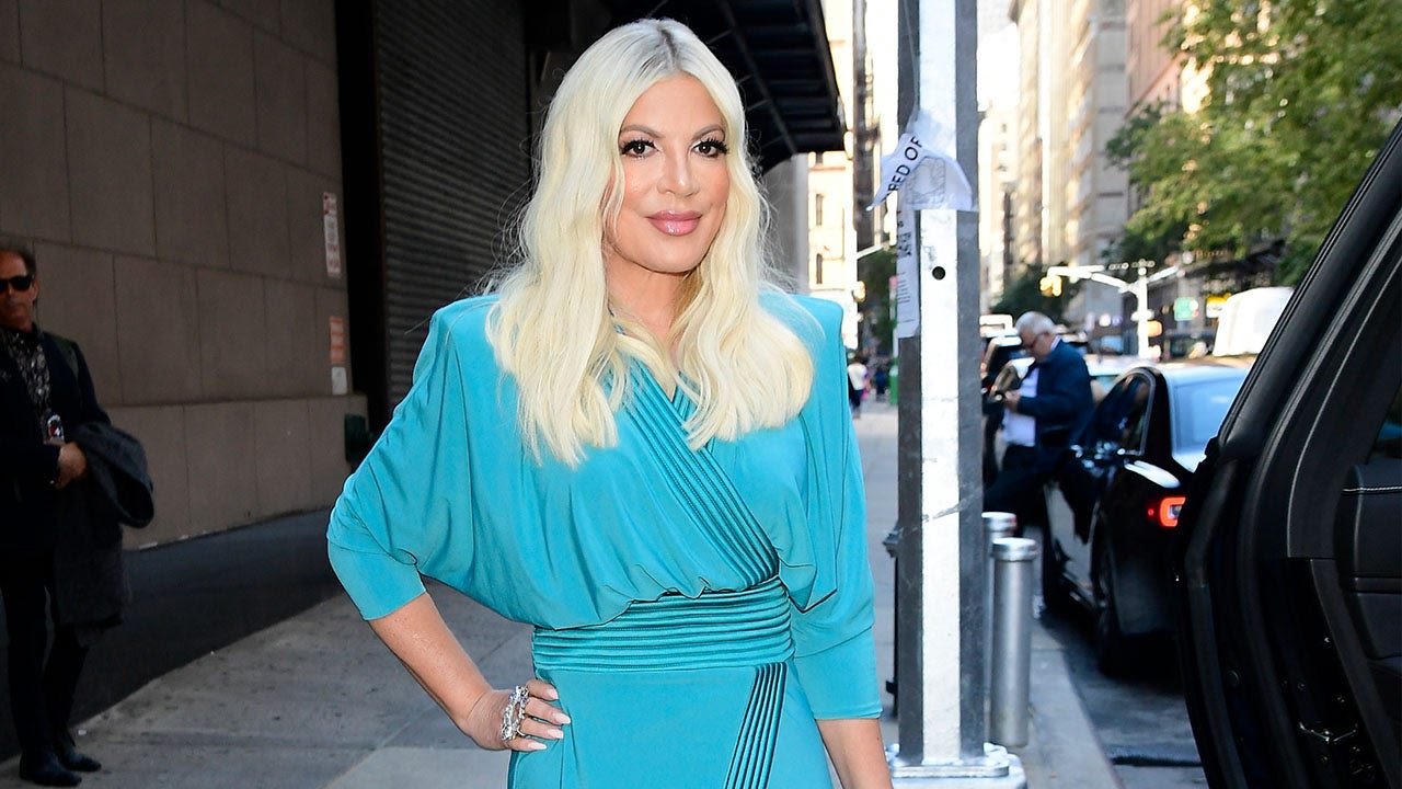 Tori Spelling got plastic surgery at a strip mall when she was 19