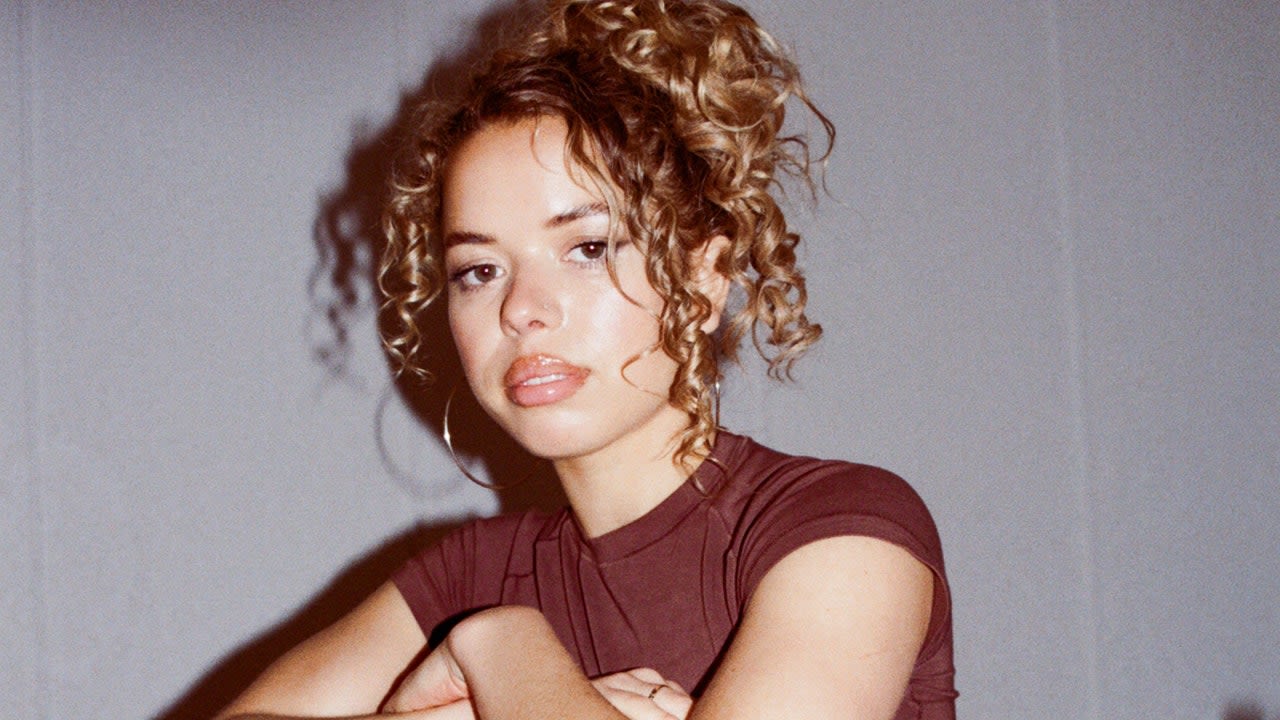 On Her Brilliant New Album ‘My Method Actor,’ Nilüfer Yanya Steps Fully Into the Limelight