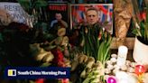 Global tributes held for Navalny, as team accuse ‘killers’ of ‘covering tracks’