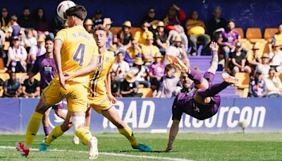 Álvaro Negredo y otros viejos rockeros del gol de Segunda