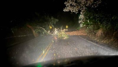 中部2縣市豪、大雨特報！苗栗大雷雨警示 部分路段土石流