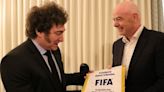 Javier Milei habló y se sacó fotos junto a Gianni Infantino, presidente de FIFA