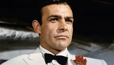 Sean Connery Wrote An Unmade James Bond Movie Featuring Robot Sharks - SlashFilm