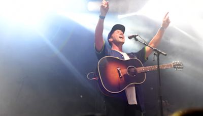 American Idol winner Phillip Phillips brings his high-energy show to downtown Spartanburg