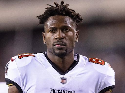 Former NFL star Antonio Brown confirms that he has filed for bankruptcy: 'I'm f---ed up'